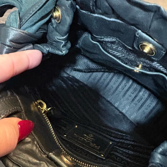 100% authentic Prada, antique bow bag, NAPA black leather ‼️PRICE DROP - Picture 8 of 10